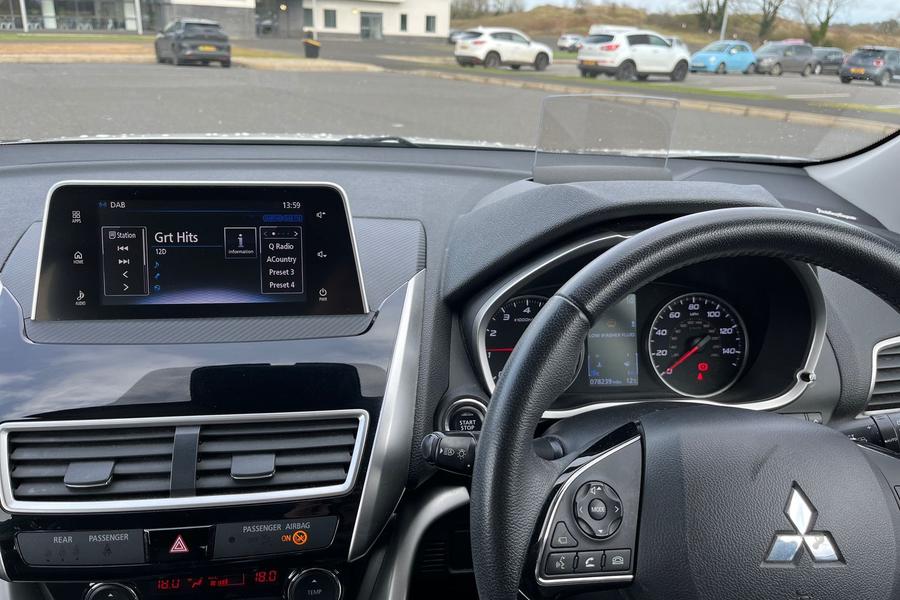 Mitsubishi ECLIPSE CROSS Photo autoimg-38ad8337b8e771b426490af28e92e6b1a7448daf.jpg