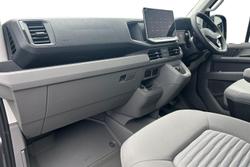 Volkswagen Grand California Photo 2