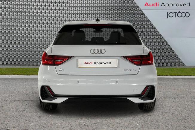 Audi A1 Photo 7