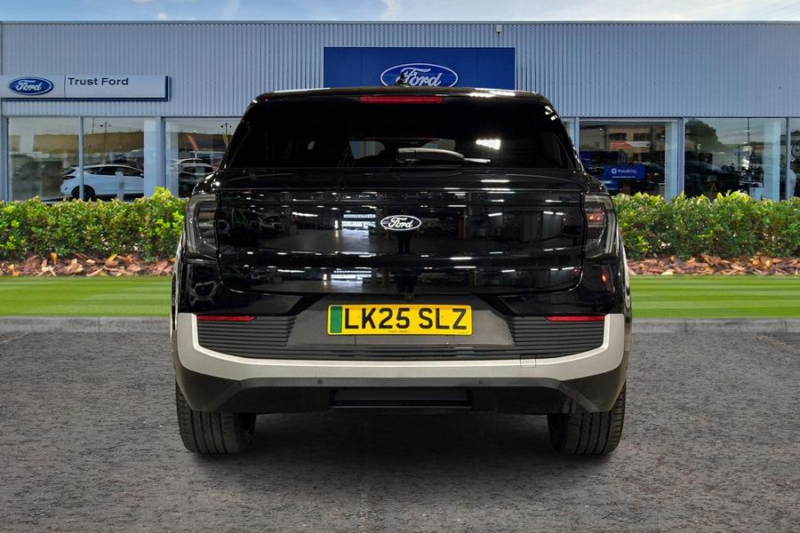 Ford Explorer Photo autoimg-38b7274738163934c098f326c491752c065f2afd.jpg