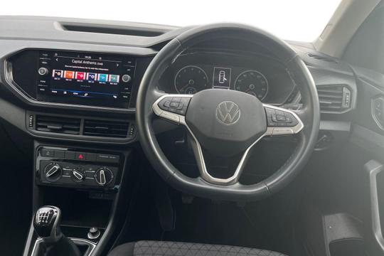 Volkswagen T-Cross Photo autoimg-38b73d5bcb12ce70036f568326fbb9aceb81f16f.jpg