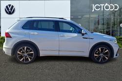 VOLKSWAGEN Tiguan Photo 4