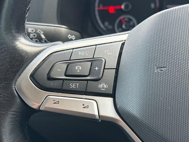 VOLKSWAGEN Transporter Photo 16