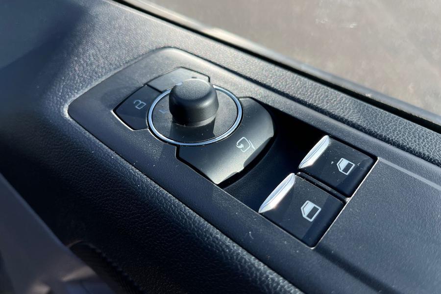 Ford Transit Custom Photo autoimg-38c074469ad53c9f2f4c2838aacb8ef713d5474a.jpg