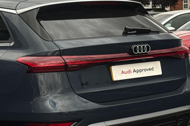 AUDI A6 E-Tron Avant Photo 49