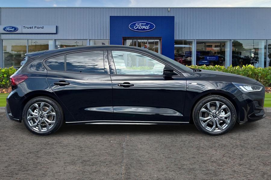Ford FOCUS Photo autoimg-38cced7f83e4c8aacce6476693e1ac5c08314796.jpg
