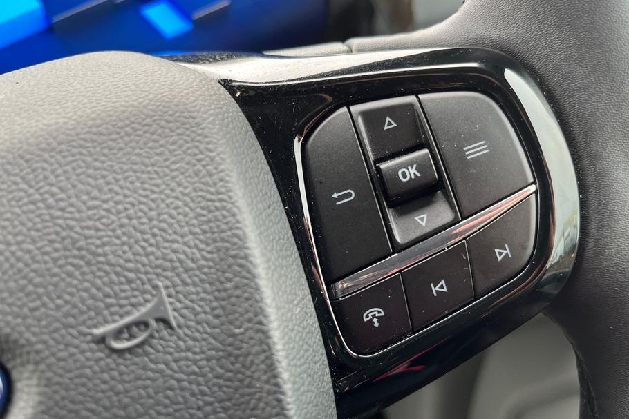 Used Ford TRANSIT CUSTOM WO25UPX 31