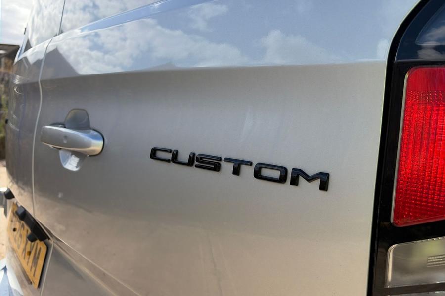 Ford TRANSIT CUSTOM Photo autoimg-38d1e73fe8de64717b10a09fd3b2b927c333feef.jpg