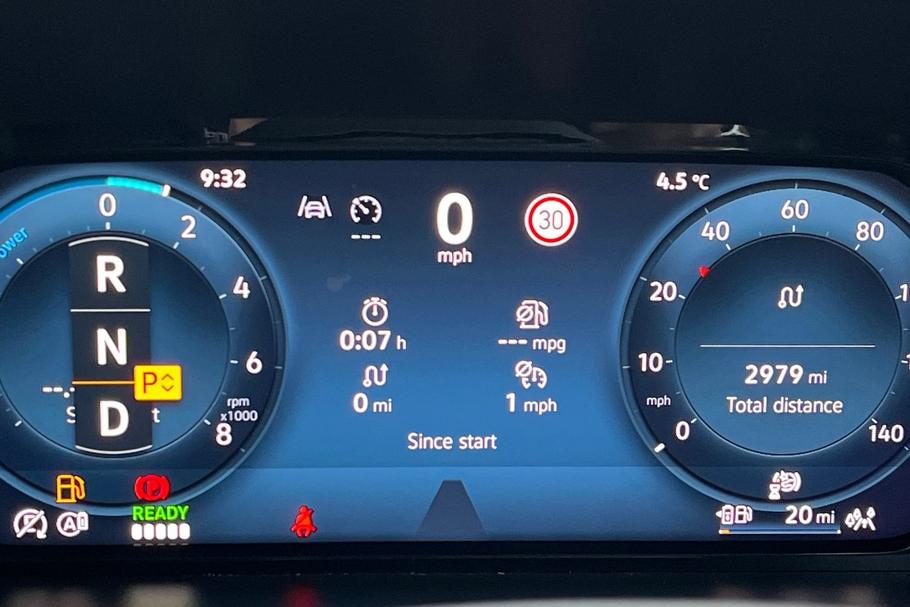 Used Ford TRANSIT CONNECT 26