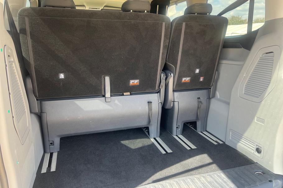 Used Ford TOURNEO CUSTOM WN26TWY 4
