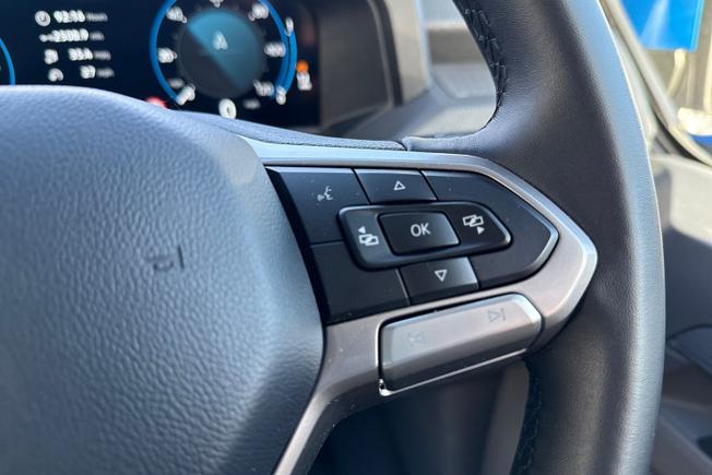 VOLKSWAGEN Transporter Photo 17