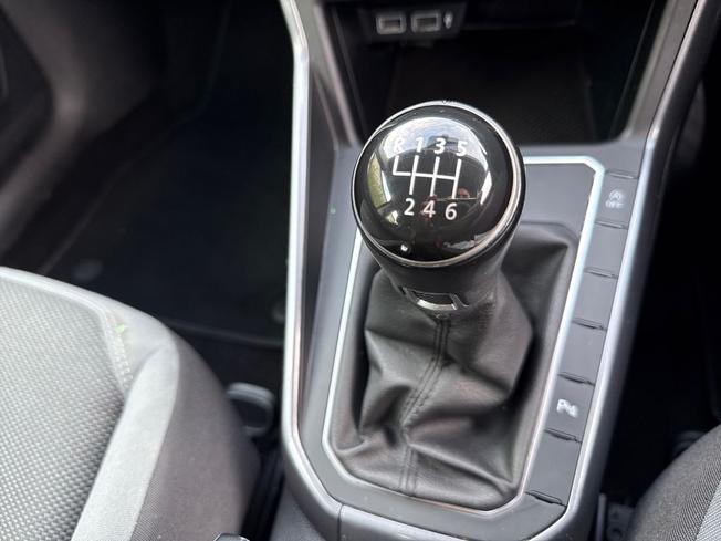 VOLKSWAGEN Polo Photo 30
