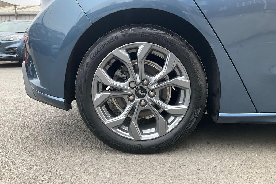 Ford Focus Photo autoimg-38e0a67b749edd561d6ac3b42eab671fa4e5c163.jpg