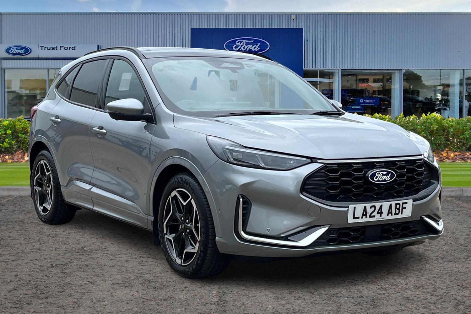Ford KUGA Photo 0
