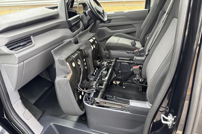 VOLKSWAGEN Transporter Photo 23