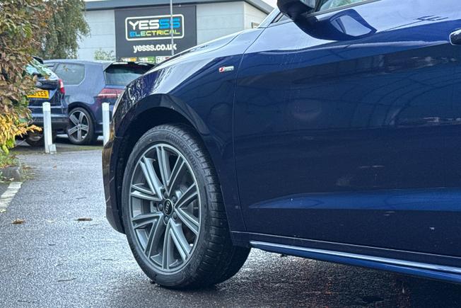 AUDI  A1 Photo 22