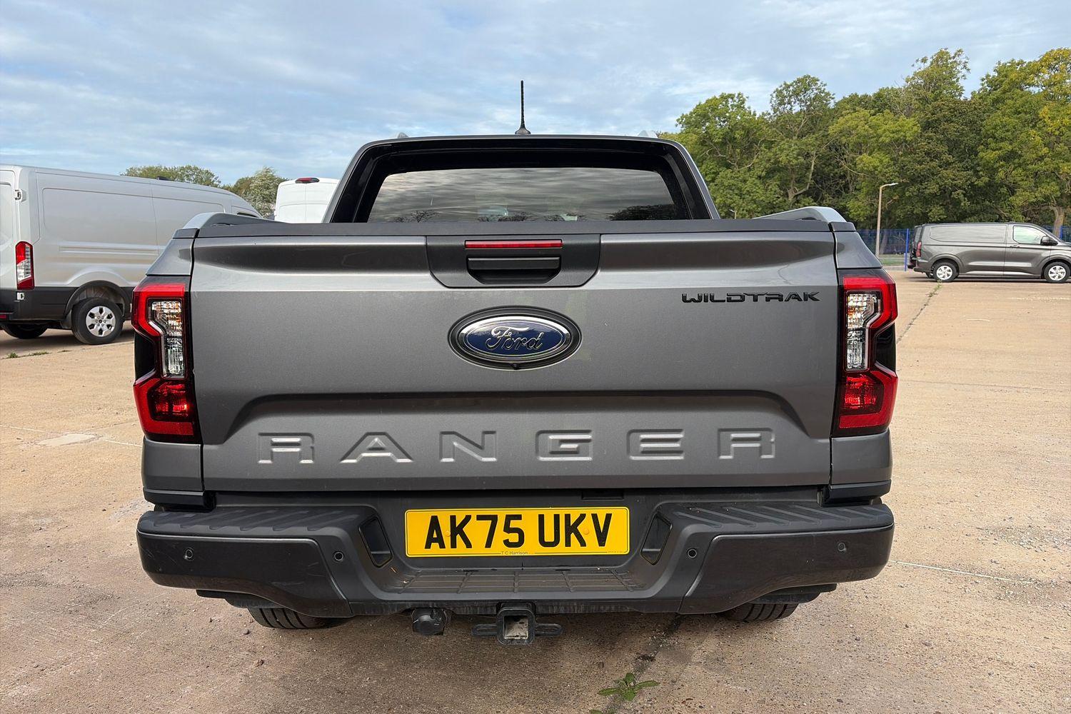 Ford RANGER Photo 12
