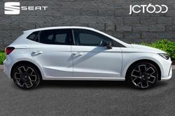 SEAT Ibiza Photo 4