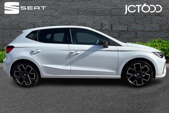 SEAT Ibiza Photo 4