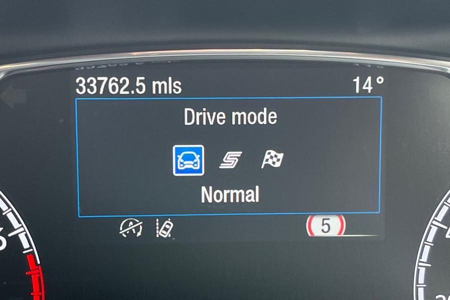 Ford FIESTA Photo autoimg-38f66a268264feba958adb846a4912f95146acae.jpg