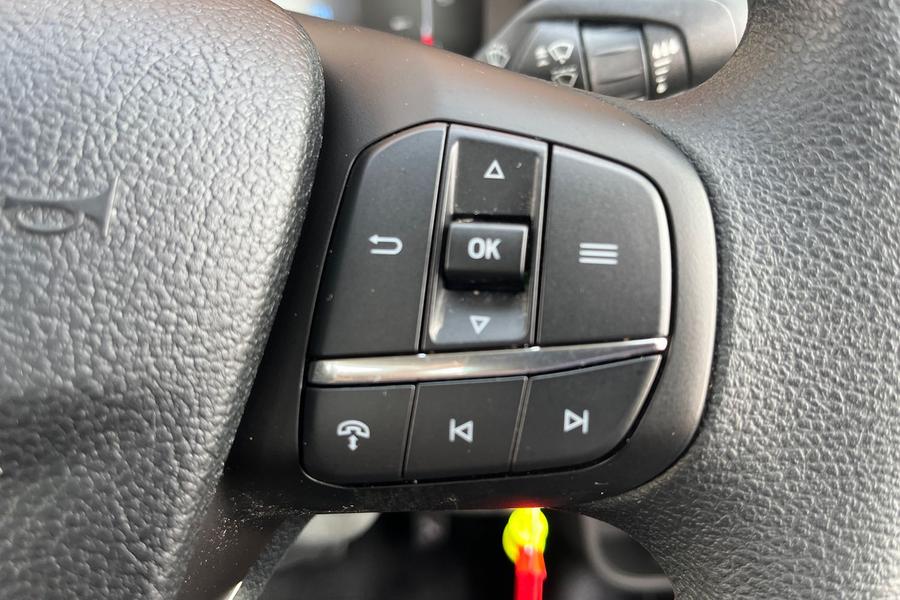 Ford TRANSIT Photo autoimg-38f819a90b1d7c3e9c0c5f2ce2e3203ab608219f.jpg