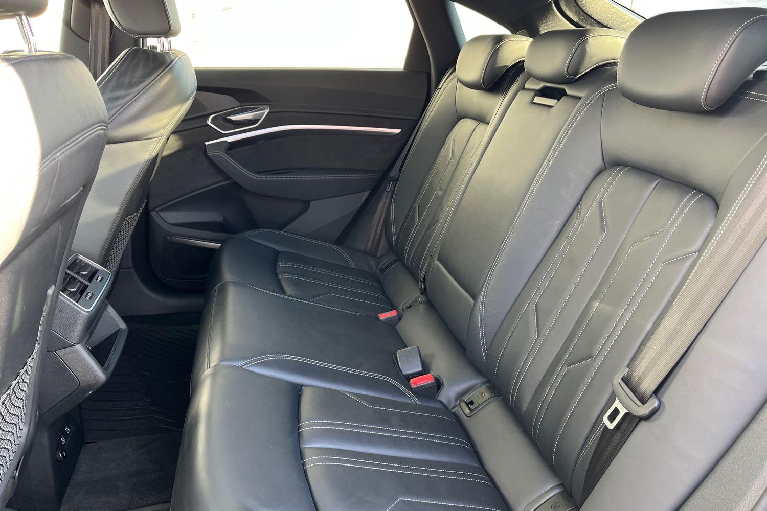 Audi E-TRON Photo 19