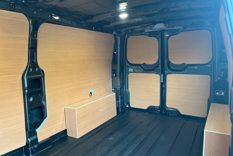 Used Ford TRANSIT CUSTOM 4