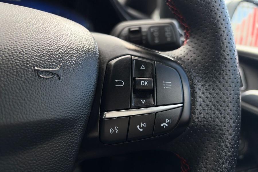 Ford Fiesta Photo autoimg-38fddbaab6292257cae2df44908375f40c2315a5.jpg