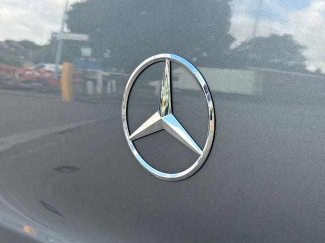 Mercedes-Benz Vito Photo 32