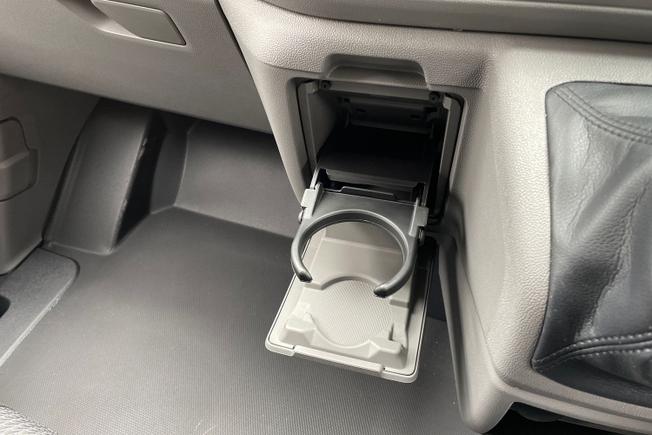 VOLKSWAGEN Transporter Photo 31