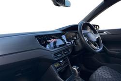 Volkswagen Polo Photo 2