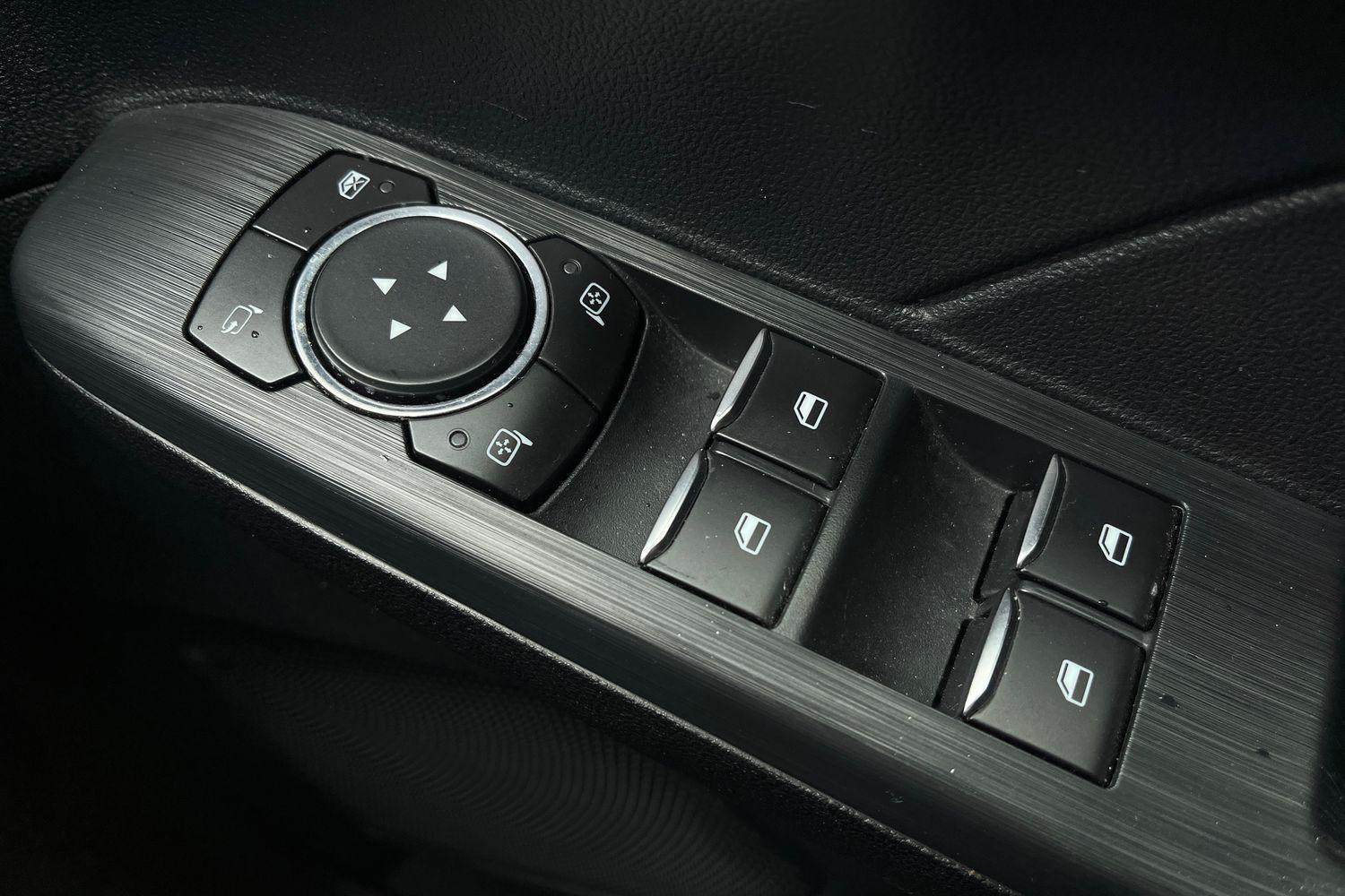 Ford KUGA Photo 15