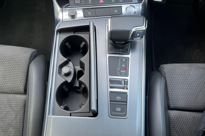 AUDI A6 Photo 27