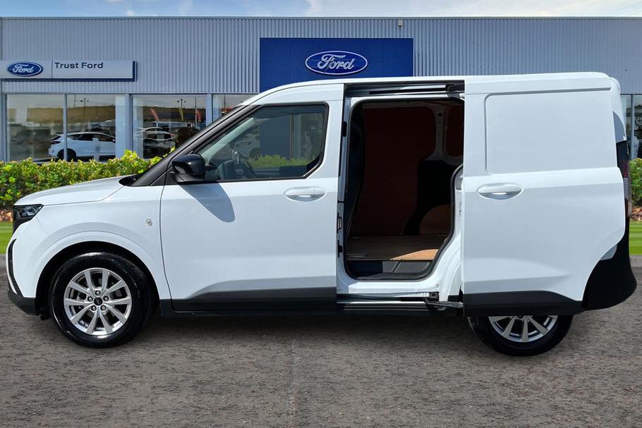 Used Ford TRANSIT COURIER HN24OAL 5