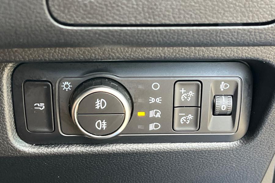 Ford RANGER Photo autoimg-39077ee337bf6e95886d2aca2e3162864e01a136.jpg