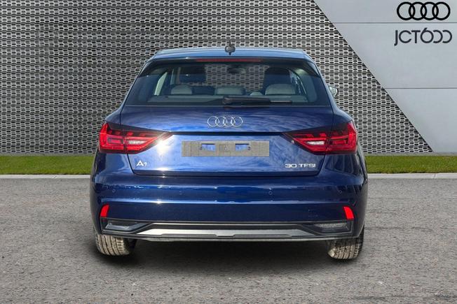 AUDI  A1 Sportback Photo 7