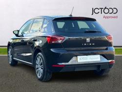 SEAT Ibiza Photo 3