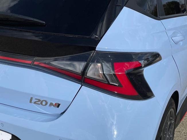 HYUNDAI i20 Photo 18