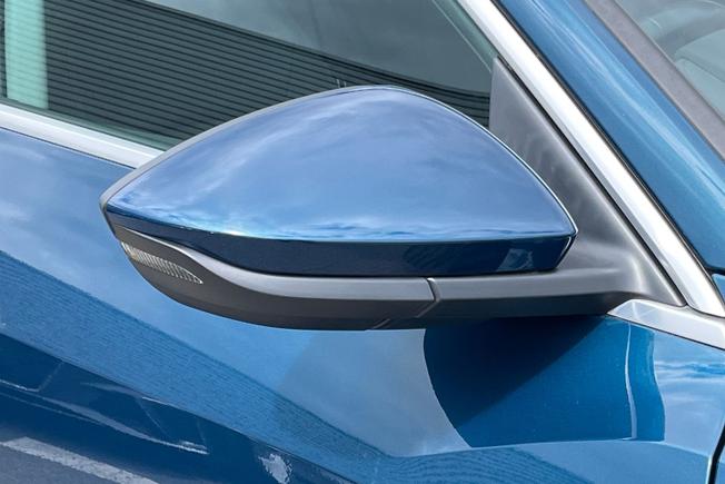 Audi e-tron Photo 20