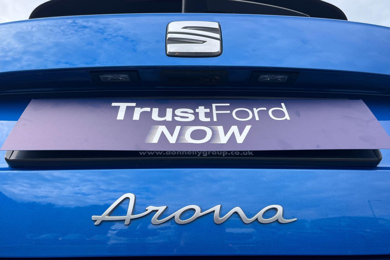 SEAT ARONA Photo 22