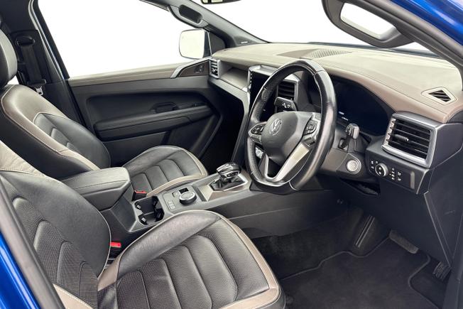 VOLKSWAGEN Amarok Photo 6