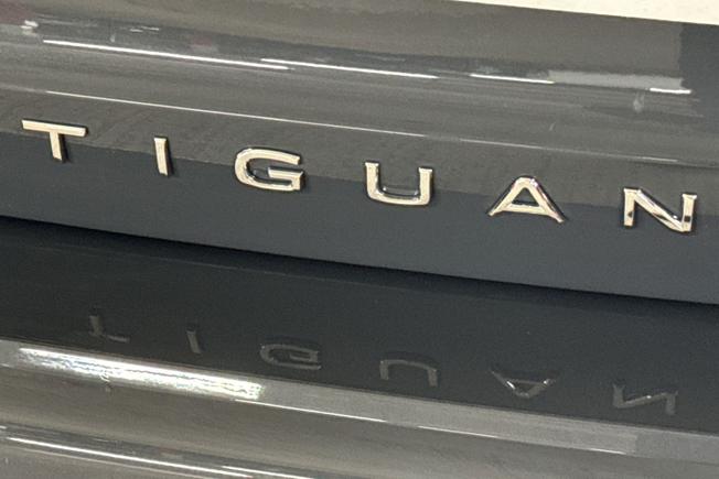 VOLKSWAGEN Tiguan Photo 27