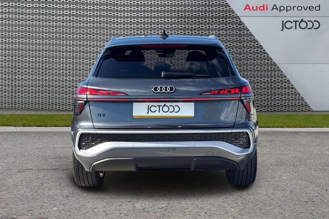 Audi Q3 Photo 7