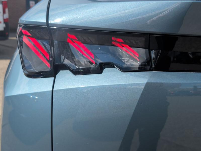 Used Peugeot 5008 KM25VVT 28