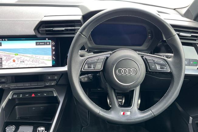 AUDI A3 Photo 11