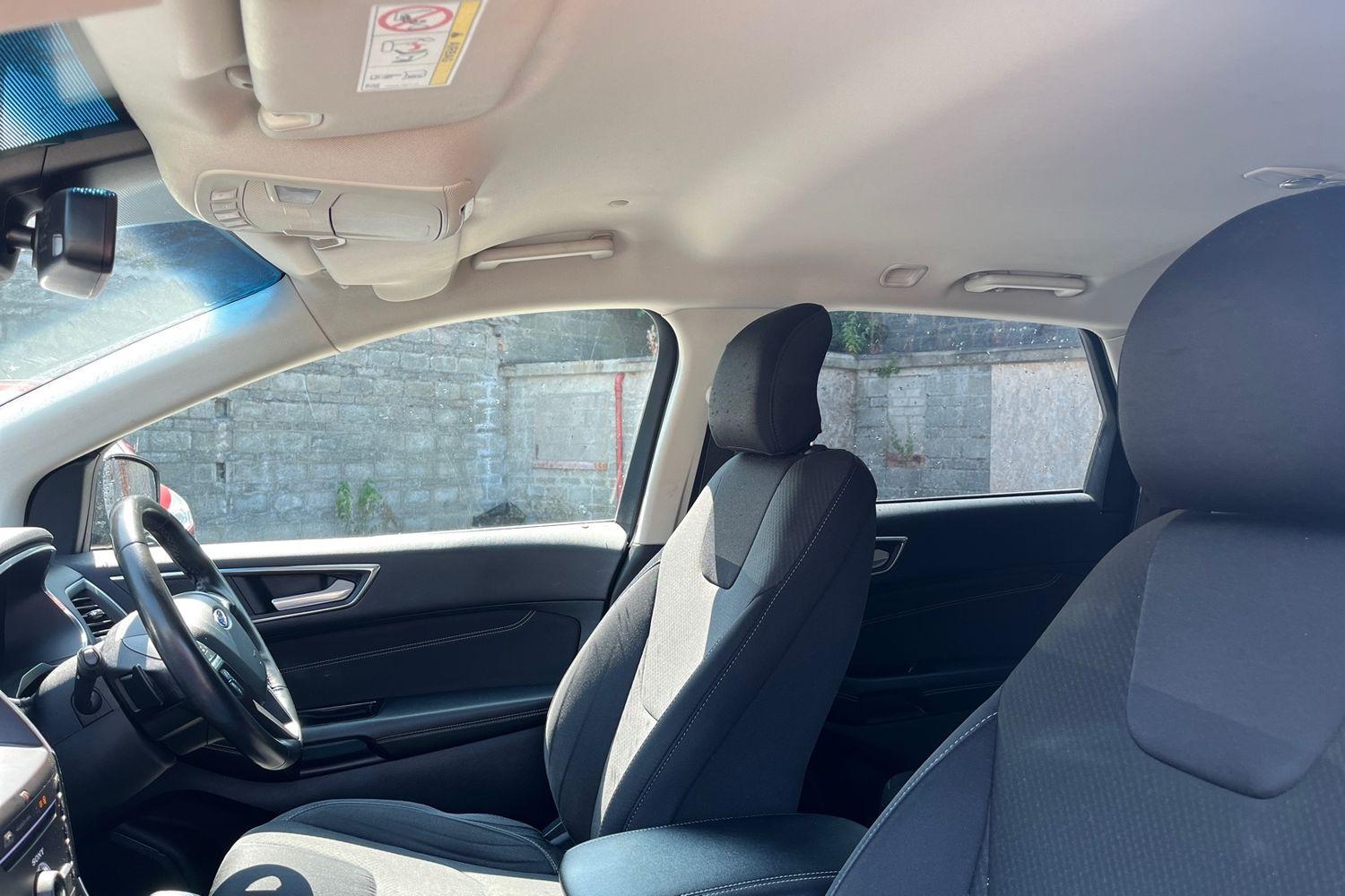 Ford EDGE Photo 18