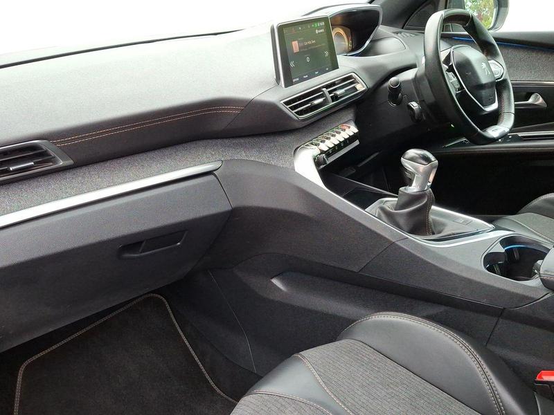Used Peugeot 3008 NU17NJX 15