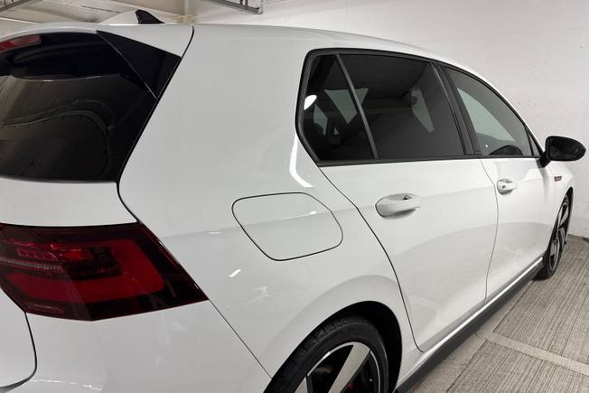 VOLKSWAGEN Golf Photo 38