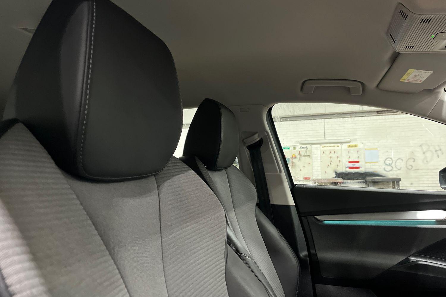 Skoda ENYAQ Photo 16