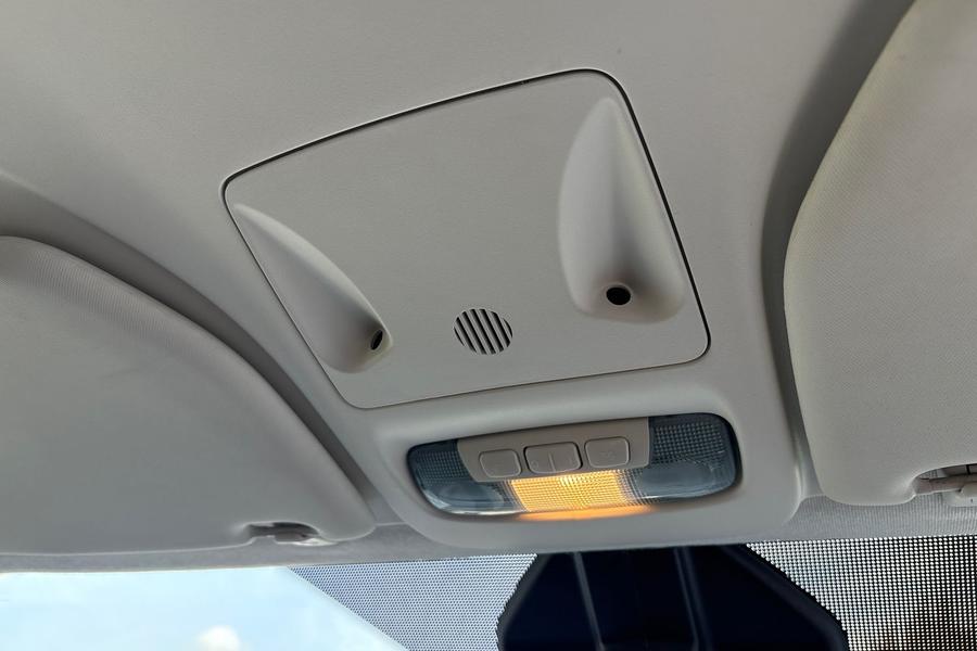 Ford TRANSIT COURIER Photo autoimg-392e0416f61319049c5b6caeb84d9e9ff6812c62.jpg